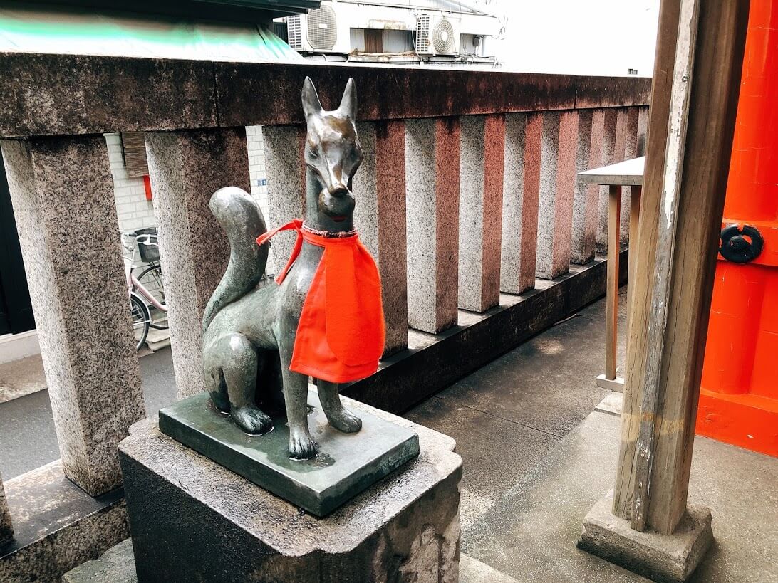 隆栄稲荷神社-狐